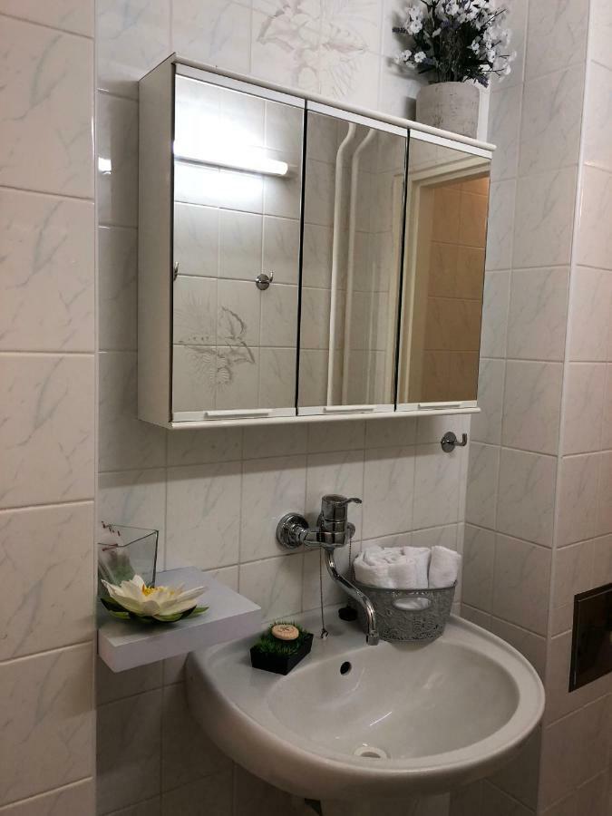 Amalia Apartment